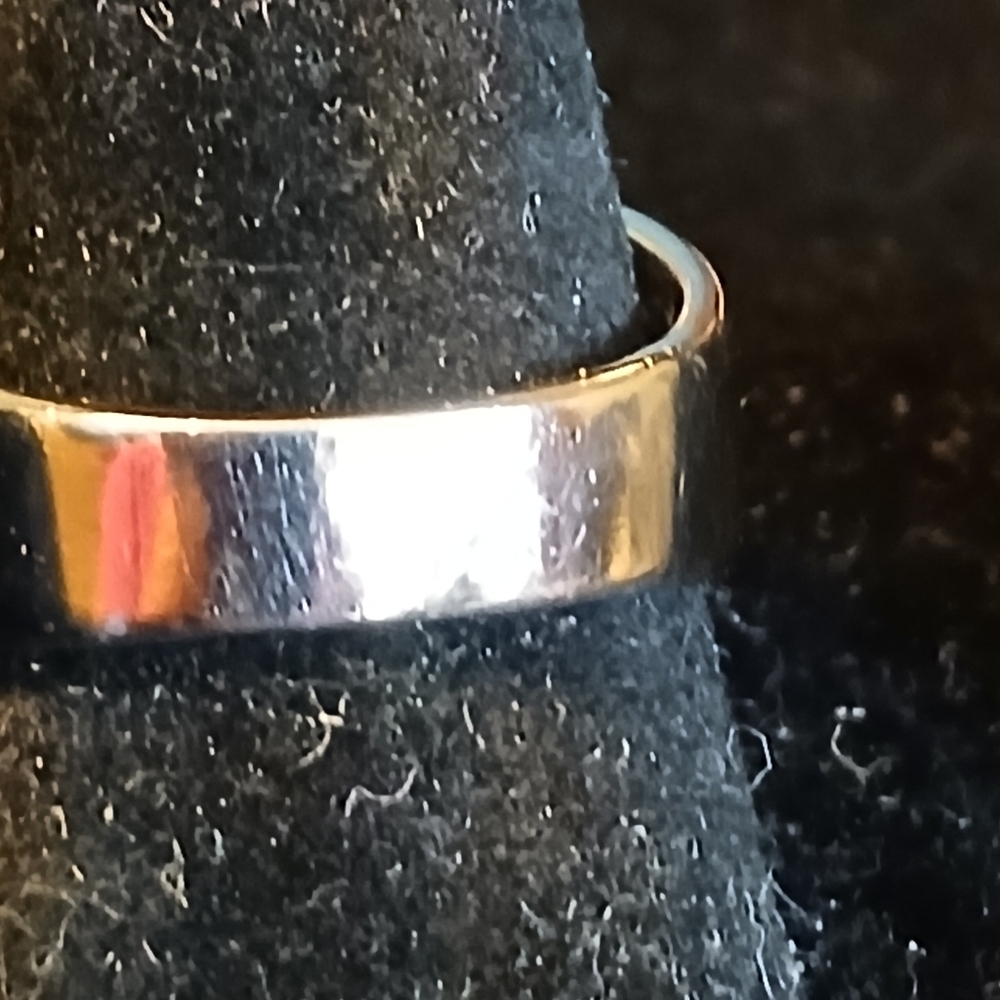 Elegant Sterling Silver Ring with Opal Accents Size 8 - Picture 4 of 14